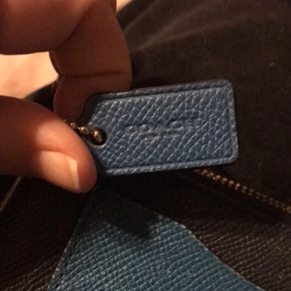 Coach Wristlet in Navy and Teal - Picture 2 of 6